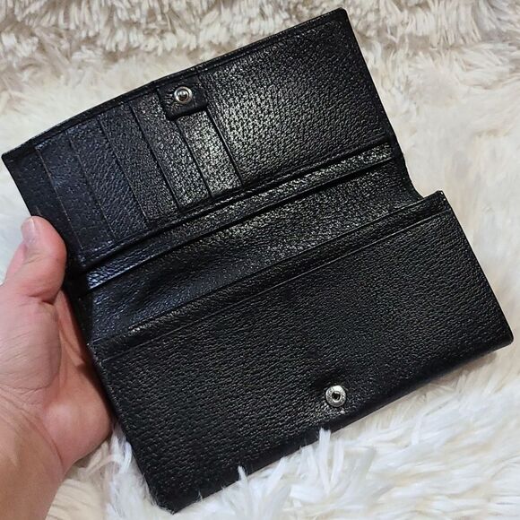 💯 Authentic Gucci Wallet 🍀 - Picture 4 of 12